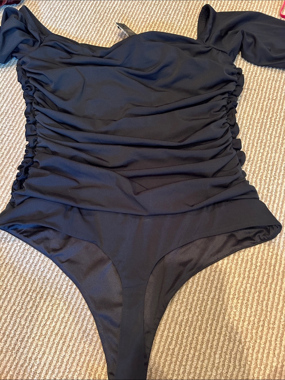 NWT AFRM Black Off-the-Shoulder ruched sides  stretch bodysuit size large - Picture 7 of 8